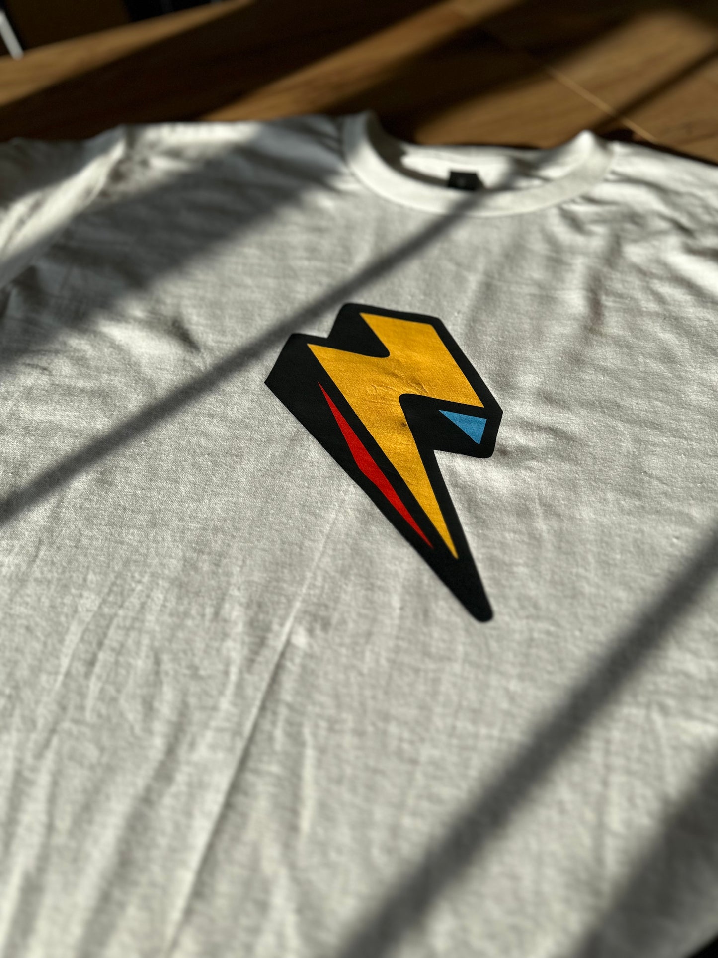 Graffiti Logo - White Short Sleeve T-Shirt