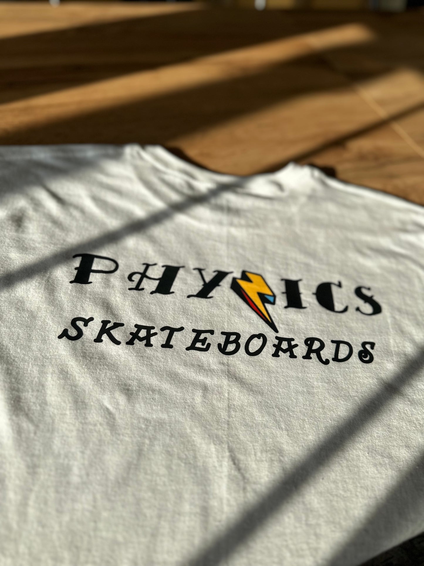 Graffiti Logo - White Short Sleeve T-Shirt